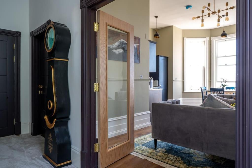 Beachfront Luxury Home With Spectacular Sea Views ハーン・ベイ エクステリア 写真